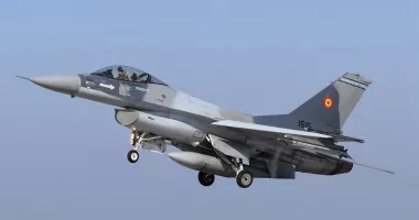Stire din Eveniment : F-16 ridicate de urgență după ce fragmente de drone au căzut pe teritoriul României