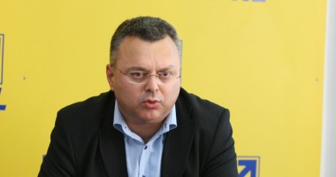 Stire din Politică-Administrație : "România se află în acest moment  într-o situație extrem de penibilă"