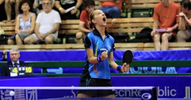 Stire din Sport : Eliza Samara, vicecampioană europeană la tenis de masă