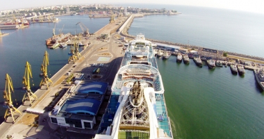 Stire din Economie : Români, aveți încredere în Fondul Suveran de Dezvoltare și Investiții? (II)