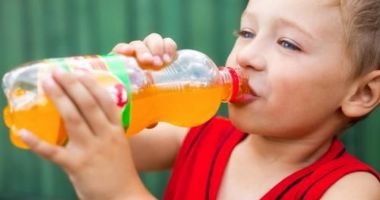 Stire din Economie : Românii vor plăti acciză pe traiul dulce, pentru acoperirea deficitului bugetar