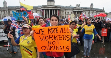 Stire din Actualitate : Efectul Brexit. Românii din Marea Britanie, expulzați? Ce spune Cameron