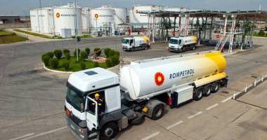Stire din Economie : Rompetrol Rafinare, cifră record de afaceri, de 4,33 miliarde USD