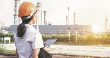 Stire din Social : KMG International anunță câștigătorii celor 100 de burse de performanță