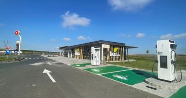 Rompetrol a deschis două noi centre integrate de servicii pe Autostrada A1 - 2