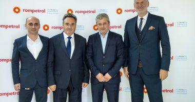 Stire din Sănătate : GALERIE FOTO Rompetrol a investit 400,000 USD în centrul medical din Năvodari