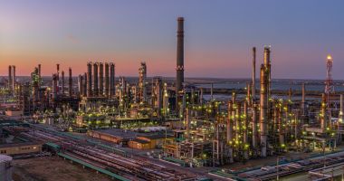 Stire din Economie : Rompetrol Rafinare, creșteri operaționale semnificative și îmbunătățire a indicatorilor financiari, în prima jumătate din 2025