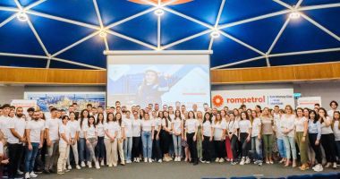 Stire din Cultură-Educație : Traineeship-ul Rompetrol, ajuns la cea de-a XXIV-a ediție