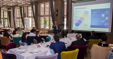 Stire din Economie : Grupul KMG International a primit acreditarea  și calificarea internațională CIPS în domeniul achizițiilor