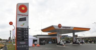 Stire din Economie : O nouă investiție. S-a deschis a 28-a stație  de carburanți Rompetrol din județul Dolj