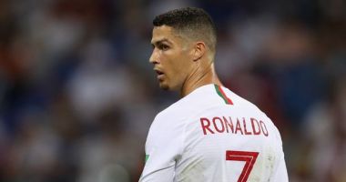 Stire din Actualitate : Cristiano Ronaldo, condamnat la DOI ANI de închisoare și amendat cu 19 MILIOANE DE EURO