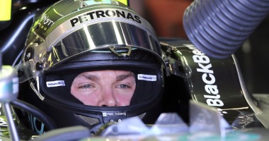 Stire din Sport : Rosberg a câștigat prima etapă a CM de Formula 1
