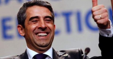 Stire din Actualitate : Noul președinte bulgar, Rosen Plevneliev, a depus jurământul