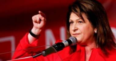 Rovana Plumb: Să nu ne creăm singuri mai multe crize decât este cazul