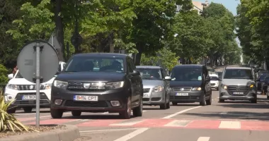 Stire din Social : Rovinieta s-ar putea scumpi de la 1 iulie. Șoferii vor plăti după nivelul de poluare