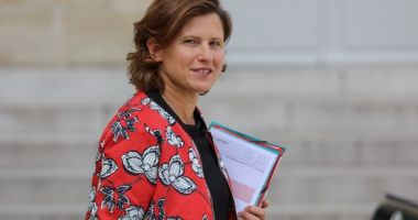 Stire din Actualitate : Românca Roxana Mărăcineanu rămâne în noul guvern al Franței