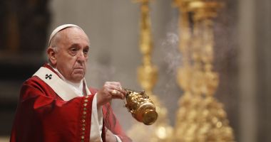 Stire din Social : Catolicii din lumea întreagă sărbătoresc, astăzi, Paștele