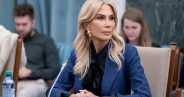Raluca Turcan: Așa-zisa „platformă conservatoare” din PNL pare construită în birou la Grindeanu
