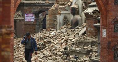 Stire din Actualitate : Video șocant surprins în momentul cutremurului din Nepal