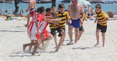 Frige nisipul la Turneul Oval 5 Beach Rugby România - 2