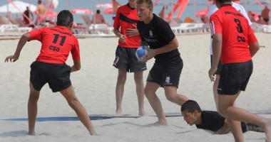 Stire din Sport : Înființarea Federației Române de Beach Rugby, tot mai aproape