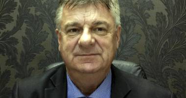 Stire din Cultură-Educație : Continuitatea cu Rugină și transformările care amenință Universitatea "Ovidius". Există riscul scindării?