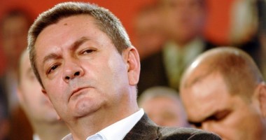 Stire din Politică-Administrație : REFERENDUM / Ministrul Ioan Rus spune că referendumul a fost bine organizat