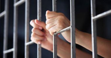 Stire din Actualitate : Cântăreț de operă din Rusia, condamnat la 10 ani de închisoare pentru proteste anti-Covid