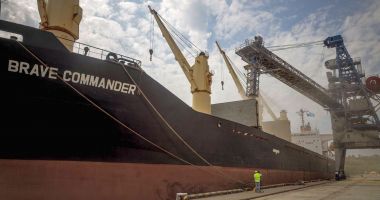 Stire din Actualitate : Rusia îşi suspendă participarea la acordul asupra exporturilor de cereale ucrainene
