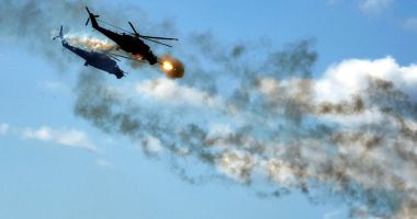 Stire din Actualitate : Rusia își intensifică raidurile aeriene în Siria  după doborârea unui avion