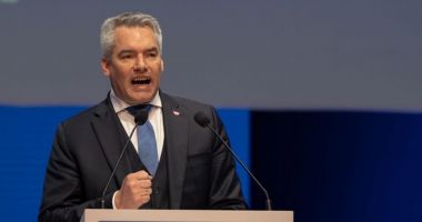 Stire din Actualitate : Rusia nu mai livrează gaze Austriei de sâmbătă. Nehammer: „Nu va îngheța nimeni”