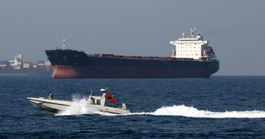 Rusia și Iran își extind relațiile bilaterale prin desfășurarea exercițiilor navale în golful Ormuz
