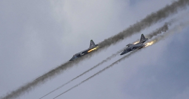 Stire din Actualitate : Iran / Exerciții militare cu rachete