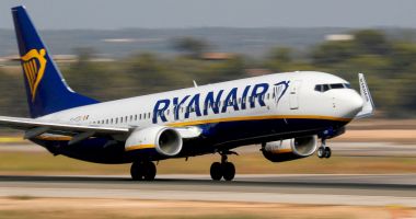 Stire din Actualitate : Grevă a piloţilor Ryanair! 120 de zboruri, anulate
