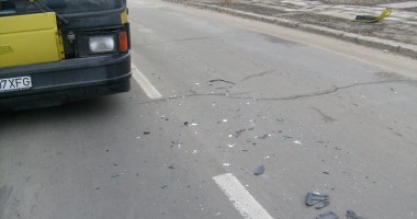Autobuz distrus, în trafic, din cauza unui claxon! - 2