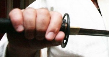 Stire din Eveniment : "Războinicii" înarmați cu săbii, în atenția Poliției