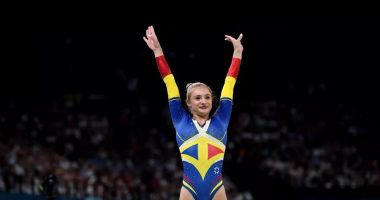 Stire din Sport : Sabrina Voinea, dezamăgire totală în finala de la bârnă de la JO Paris. Constănţeanca, pe ultimul loc