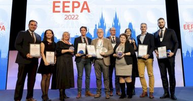 Stire din Economie : S-a dat startul competiției „Premiile pentru promovarea întreprinderilor europene”