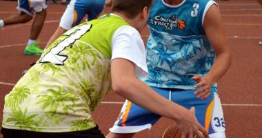 Stire din Sport : S-a dat startul înscrierilor pentru turneul de streetball Summer 3x3 Madness