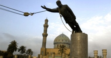 Stire din Actualitate : Un bărbat a fost arestat după ce a vrut să vândă "fundul" lui Saddam Hussein