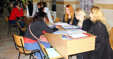 S-a deschis sezonul angajărilor pe litoral. Iată ce locuri de muncă sunt disponibile