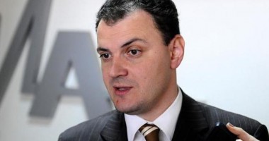 Stire din Politică-Administrație : "Dan Șova și Viorel Hrebenciuc să fie suspendați din PSD"