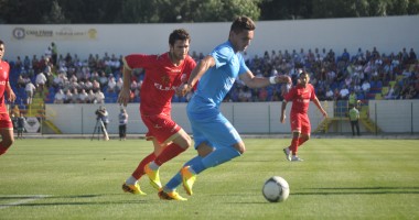 Fotbal / Săgeata Năvodari rămâne neînvinsă și după meciul cu FC Botoșani / Galerie foto - 7