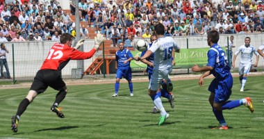 Fotbal / Săgeata Năvodari, înfrângere drastică la Botoșani / Galerie foto - 12