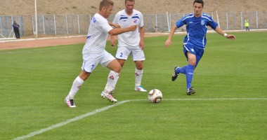 Stire din Sport : Săgeata Năvodari vrea să detroneze liderul