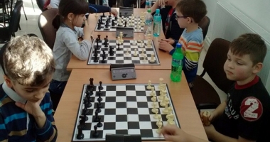 Stire din Sport : Șah pentru "pitici", la Cupa Maritimo Junior