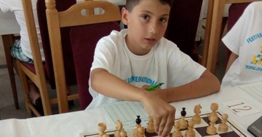 Șahiștii constănțeni luptă cu ambiție la Trofeul Litoralului - 3