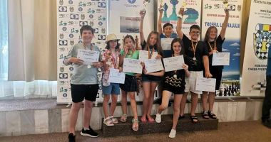 Stire din Sport : Rezultate remarcabile la „Trofeul Litoralului” pentru micuţii şahişti constănțeni