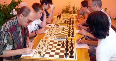 Stire din Sport : Șahiștii constănțeni,  încă departe de podium la Trofeul Litoralului