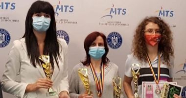 Stire din Sport : Şahiştii Luiza Marin și Mihai Ștefan - campioni naționali la dezlegări